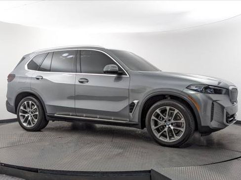 Used 2024 BMW X5 sDrive40i RWD image 11