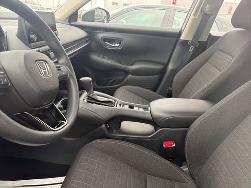Used 2025 Honda HR-V LX image 10