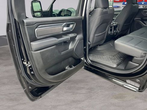 Used 2025 RAM 1500 Big Horn AWD/4WD image 14