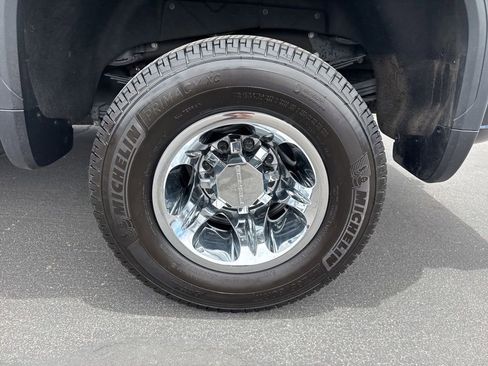 Used 2025 GMC Sierra 3500 Denali w/ Denali Reserve Package AWD/4WD image 9