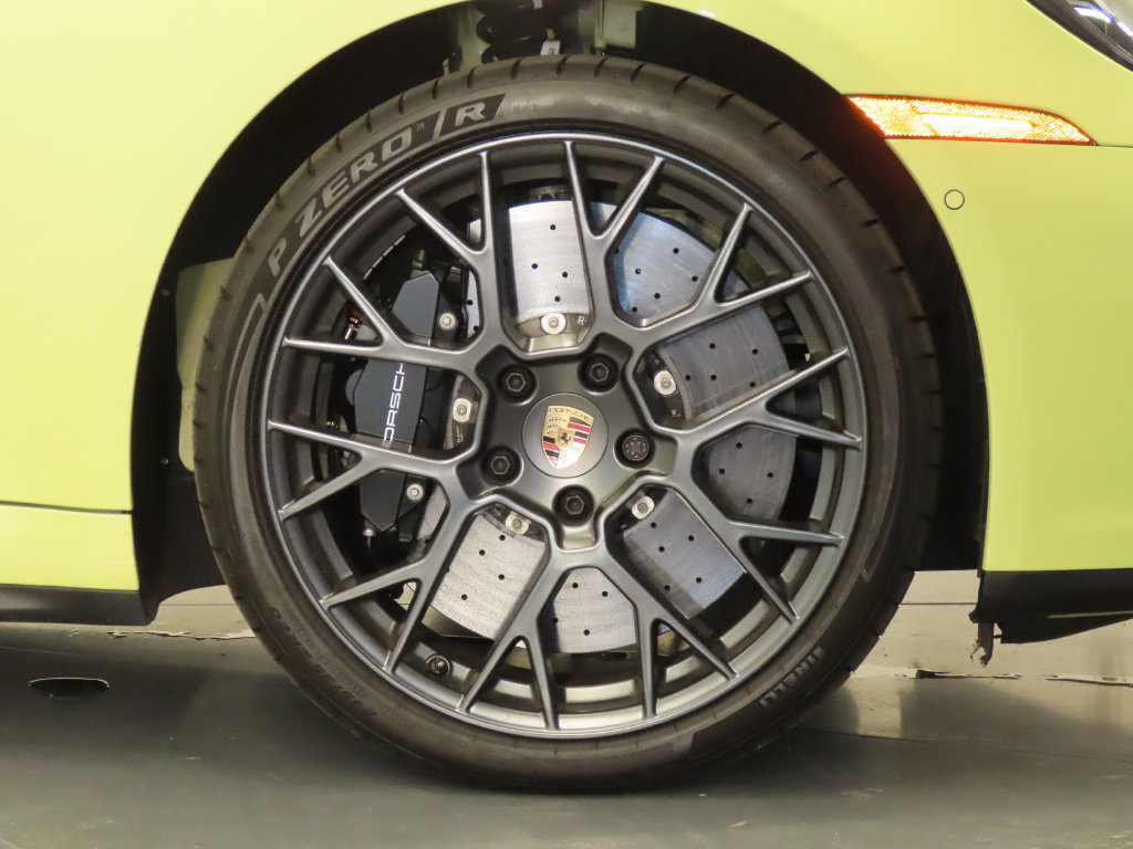 Certified 2025 Porsche 911 Carrera 4 GTS AWD/4WD image 11