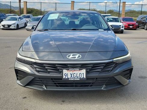 Certified 2024 Hyundai Elantra SEL FWD image 32
