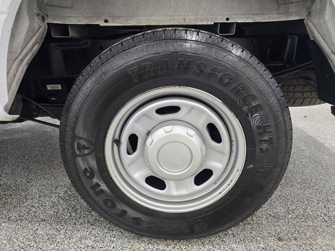 Used 2018 Ford F250 XL w/ Power Equipment Group RWD image 28