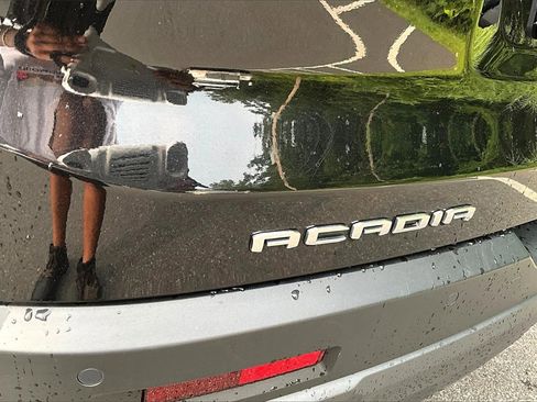 Used 2021 GMC Acadia AT4 w/ Technology Package image 22