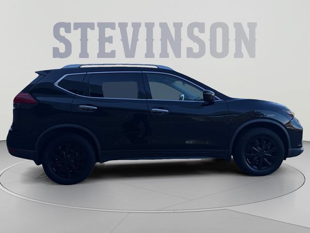 Used 2017 Nissan Rogue S w/ S Appearance Package AWD/4WD image 6