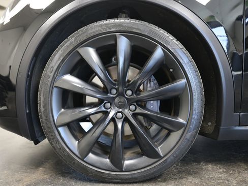 Used 2019 Tesla Model X Long Range AWD/4WD image 20