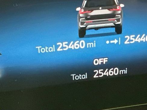 Used 2025 BMW X1 xDrive28i image 16