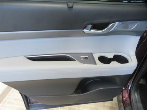 Used 2024 Hyundai Palisade SEL w/ Premium Package image 18