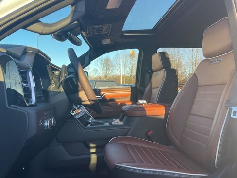 New 2026 GMC Sierra 2500 Denali Ultimate image 11