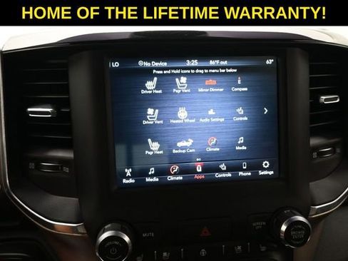 Used 2019 RAM 1500 Laramie w/ Sport Appearance Package AWD/4WD image 29