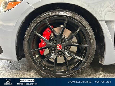 Used 2024 Honda Civic Type R image 13