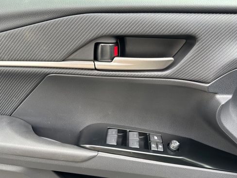 New 2026 Toyota Camry SE image 11