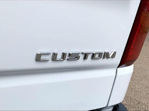 Used 2021 Chevrolet Silverado 1500 Custom RWD image 10