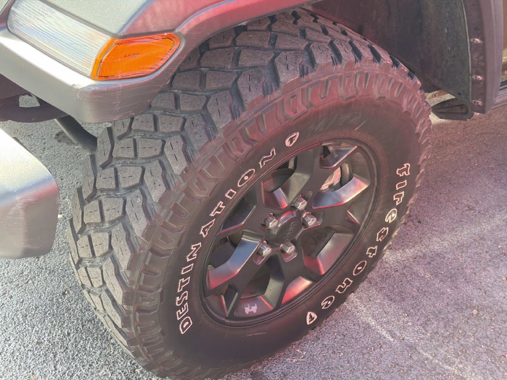 Used 2022 Jeep Wrangler Unlimited Sport AWD/4WD image 7
