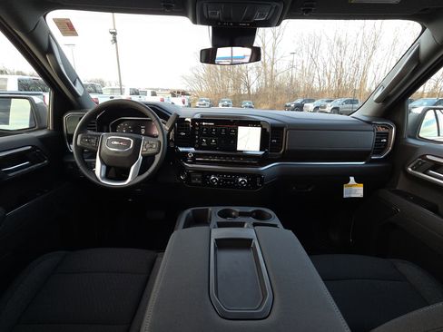 New 2026 GMC Sierra 1500 SLE w/ X31 Off-Road Package image 30