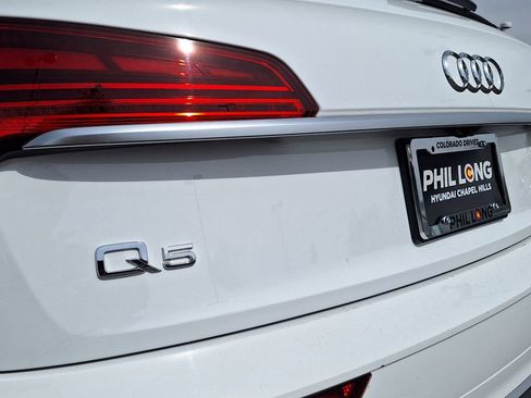 Used 2021 Audi Q5 e Prestige AWD/4WD image 34