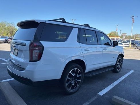Used 2021 Chevrolet Tahoe RST w/ Luxury Package AWD/4WD image 4