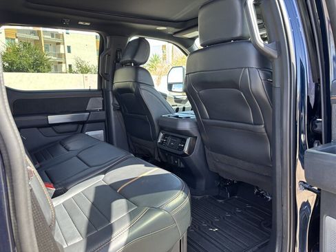 Used 2023 Ford F350 Platinum w/ Tremor Off-Road Package AWD/4WD image 38