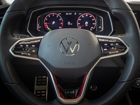 Used 2022 Volkswagen Jetta GLI Autobahn FWD image 34