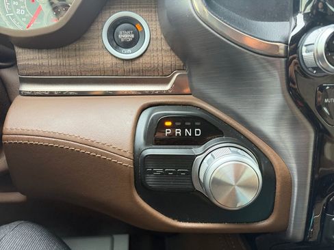 Used 2019 RAM 1500 Limited image 32