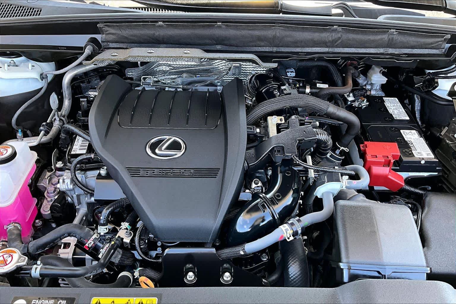 Used 2025 Lexus RX 350 F Sport w/ Convenience Package AWD/4WD image 32