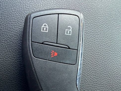 Used 2024 GMC Canyon Elevation w/ Trailering Package AWD/4WD image 29