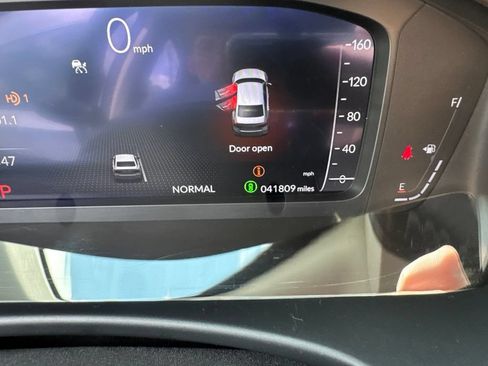 Used 2024 Honda Civic Touring image 17