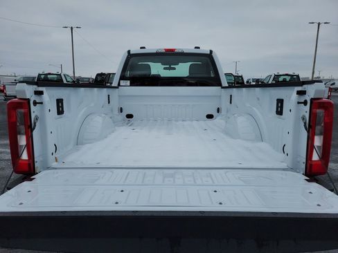 New 2026 Ford F250 XL w/ FX4 Off-Road Package image 12