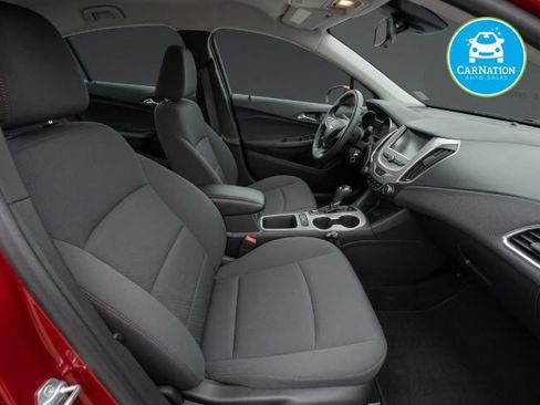 Used 2018 Chevrolet Cruze LS FWD image 8