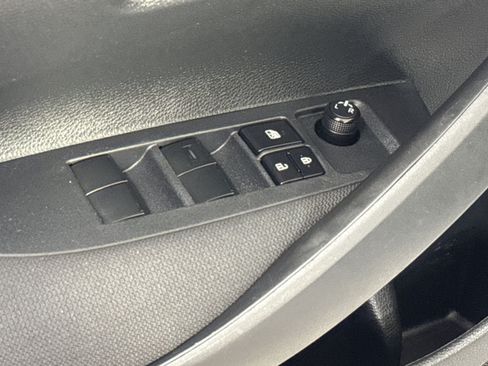 Used 2023 Toyota Corolla LE FWD image 27