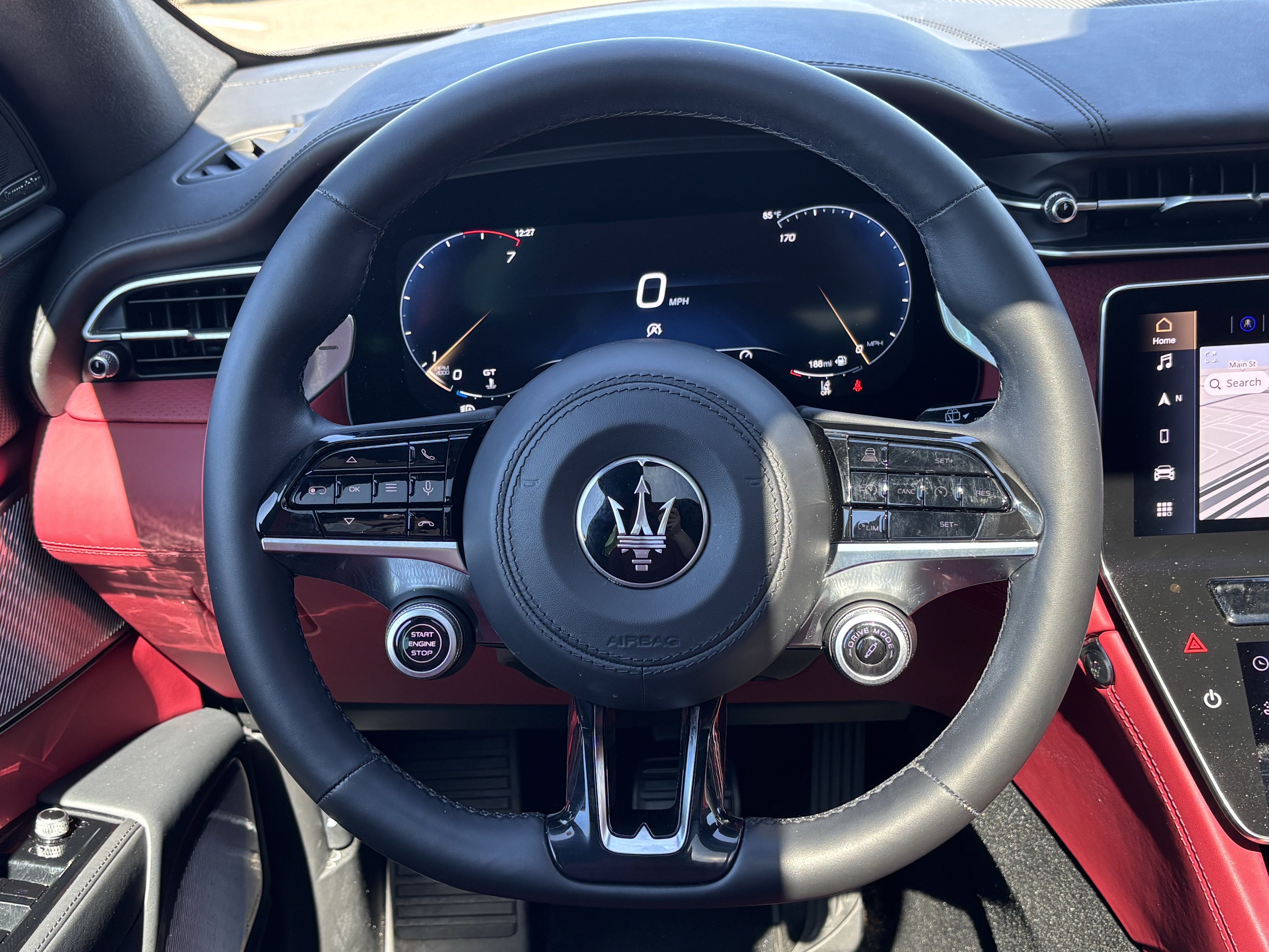 Used 2023 Maserati Grecale Folgore AWD/4WD image 21