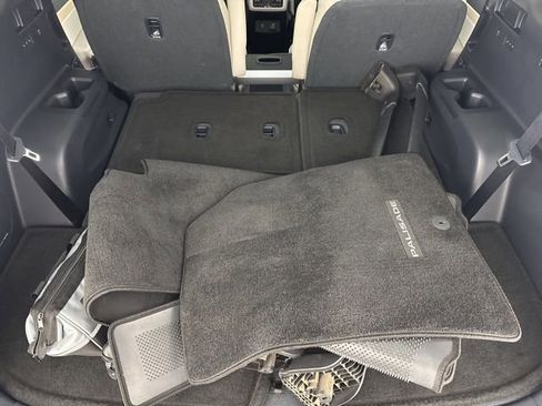 Used 2024 Hyundai Palisade Limited image 27