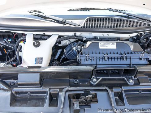 Used 2024 Chevrolet Express 3500 w/ Power Convenience Package RWD image 19