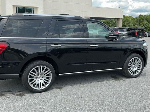 Certified 2023 Ford Expedition Limited AWD/4WD image 6