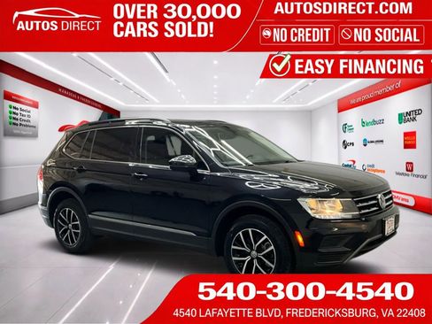 Used 2021 Volkswagen Tiguan SE w/ Panoramic Sunroof Package AWD/4WD image 1