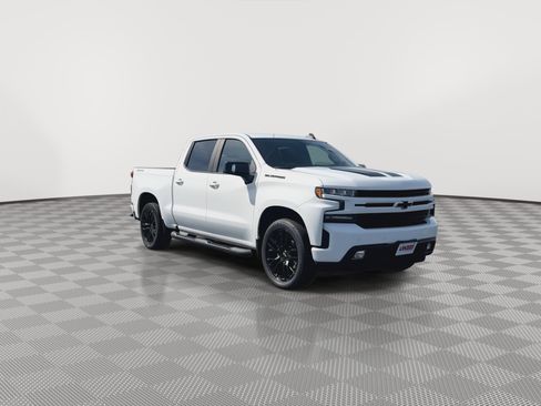 Certified 2020 Chevrolet Silverado 1500 RST w/ Rally Edition image 3