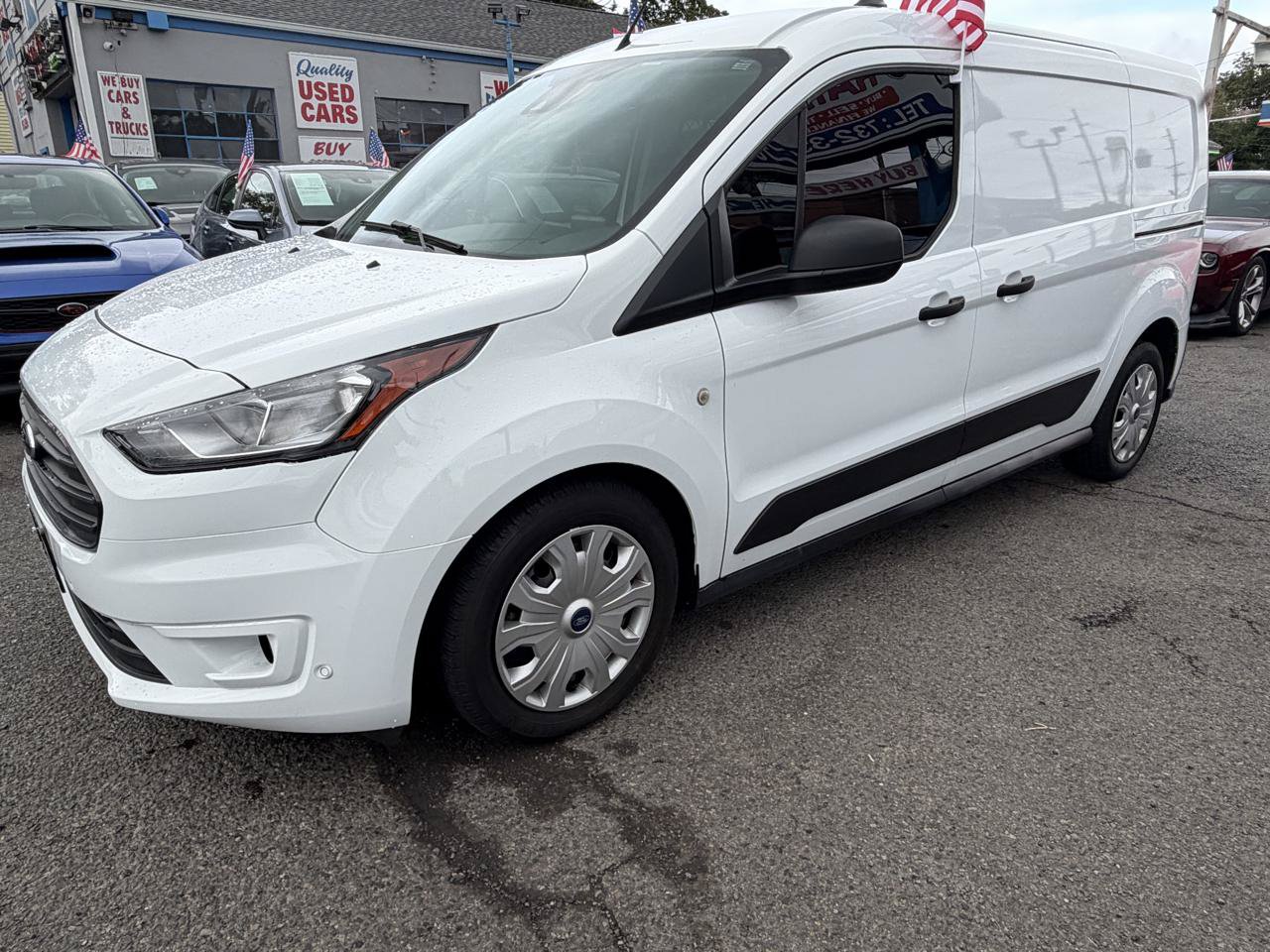 Used 2023 Ford Transit Connect XLT FWD image 5