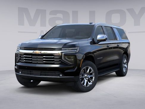 New 2026 Chevrolet Suburban Premier image 8