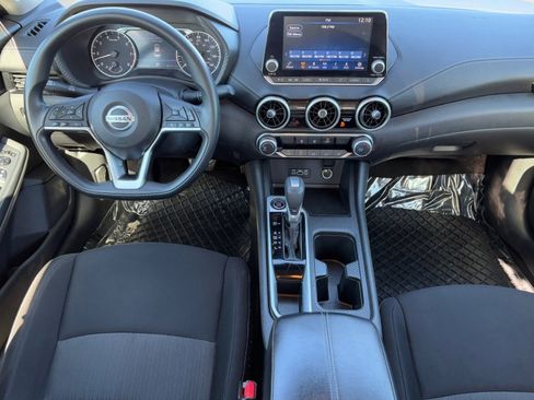 Used 2023 Nissan Sentra SV image 12