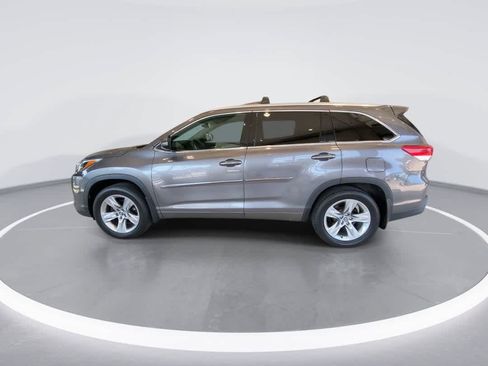 Used 2017 Toyota Highlander Limited AWD/4WD image 5