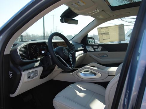 New 2026 Mercedes-Benz GLE 450 4MATIC image 13