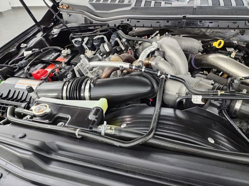 Used 2020 Ford F350 Lariat w/ Lariat Ultimate Package image 24