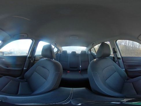 Used 2025 Nissan Altima 2.5 SV image 42