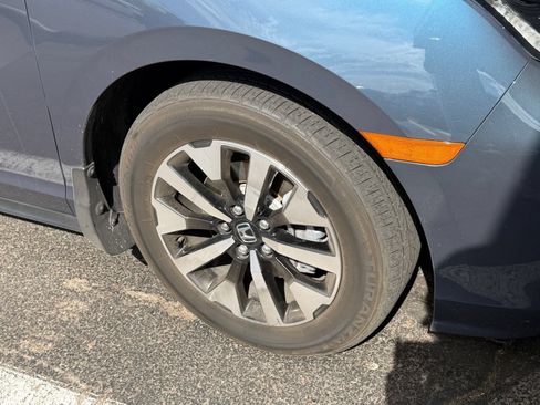 Used 2025 Honda Odyssey EX-L image 7