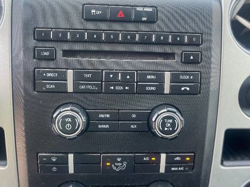 Used 2014 Ford F150 XLT w/ Trailer Tow Package image 14