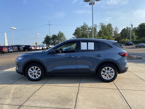 Used 2025 Ford Escape Active FWD image 8