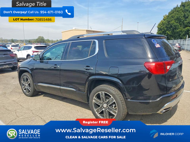 Used 2017 GMC Acadia Denali w/ Technology Package FWD image 3