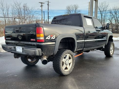 Used 2007 GMC Sierra 2500 SLE w/ Heavy-Duty Power Package image 4