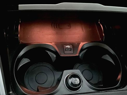 Used 2023 BMW 330i xDrive Sedan w/ Driving Assistance Package image 31