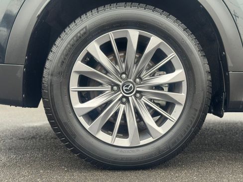 Used 2024 MAZDA CX-90 3.3 Turbo w/ Preferred Plus image 16